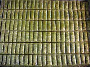 pasta yolla Essiz lezzette 1 kilo Fistikli D�r�m  ankara �i�ek�i Eryaman �i�ek�i ma�azas� 
