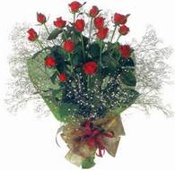  Eryaman �i�ek yolla , �i�ek g�nder , �i�ek�i   11 adet kirmizi g�l,krep kagitta - ankara �i�ek�i