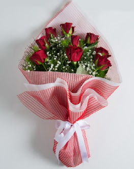 9 adet k�rm�z� g�lden buket  Eryaman �i�ek g�nderme sitemiz g�venlidir 