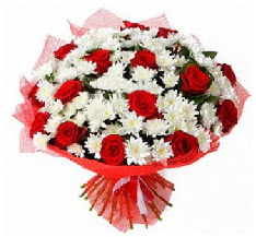 11 adet k�rm�z� g�l ve 1 demet krizantem  Eryaman �i�ek�i ankaraya �i�ek yolla �i�ek�iler 