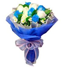 5 mavi g�l 6 beyaz g�lden buket  �i�ek yolla Eryaman 14 �ubat sevgililer g�n� �i�ek 
