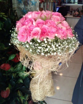 33 adet pembe g�l ni�an k�z isteme buketi  Ankara Eryaman yurti�i ve yurtd��� �i�ek sipari�i 