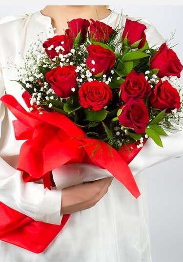 A�k G�lleri 11 Adet k�rm�z� g�l buketi  Eryaman �i�ek g�venli kaliteli h�zl� �i�ek 
