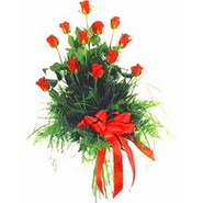 12 adet kirmizi g�lden buket   Eryaman online �i�ek�i , �i�ek sipari�i 