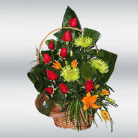 sepet i�erisinde 9 g�l ve kir �i�ekleri  Eryaman �i�ek�i ankaraya �i�ek yolla �i�ek�iler 