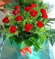 12 adet g�l buketi  �i�ek yolla Eryaman 14 �ubat sevgililer g�n� �i�ek 