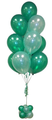 Sevdiklerinize 17 adet u�an balon demeti yollayin.   Eryaman �i�ek g�nderme sitemiz g�venlidir 
