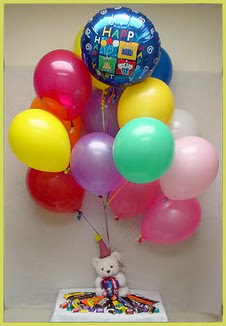  Ankara Eryaman �i�ek sat��� �i�ek sipari�i  Sevdiklerinize 17 adet u�an balon demeti yollayin.