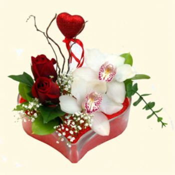 �i�ek sipari�i Eryaman uluslararas� �i�ek g�nderme  1 kandil orkide 5 adet kirmizi g�l mika kalp