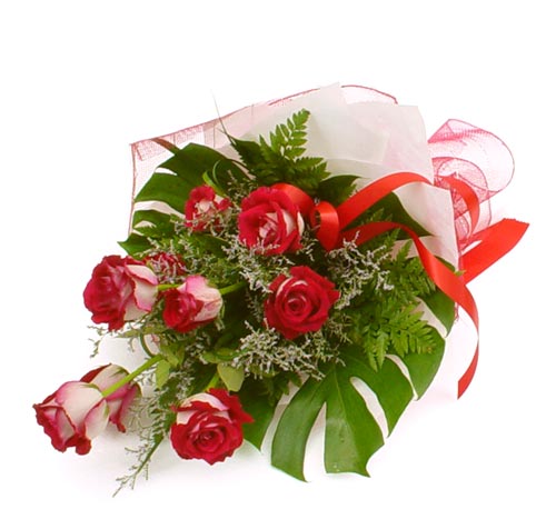 �i�ek g�nder 7 adet kirmizi g�l buketi  Eryaman ankaraya �i�ek internetten �i�ek sat��� 