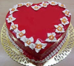  Eryaman online �i�ek�i , �i�ek sipari�i  kalp bi�iminde yas pasta �zel kisilere 