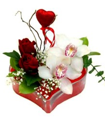  Ankara Eryaman �i�ek ma�azas� , �i�ek�i adresleri  mika kalp i�inde 2 g�l 1 kandil orkide kalp �ubuk