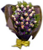  Ankara Eryaman yurti�i ve yurtd��� �i�ek sipari�i  Somon renkli 1.kalite g�ller 12 adet