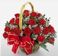 17 adet k�rm�z� g�lden g�l �i�ek sepeti  Eryaman �i�ek�i ankaraya �i�ek yolla �i�ek�iler 