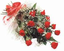  Eryaman �nternetten �i�ek sipari�i  12 adet kirmizi g�l seffaf