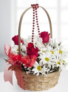 sepette 3 g�l ve krizantem �i�ekleri  Eryaman �i�ek g�nderme sitemiz g�venlidir 