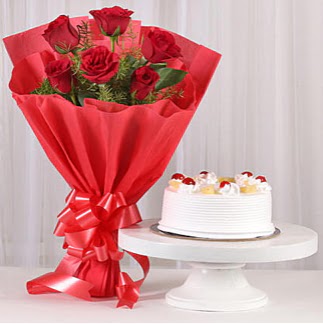 6 K�rm�z� g�l ve 4 ki�ilik ya� pasta  Eryaman �nternetten �i�ek sipari�i 