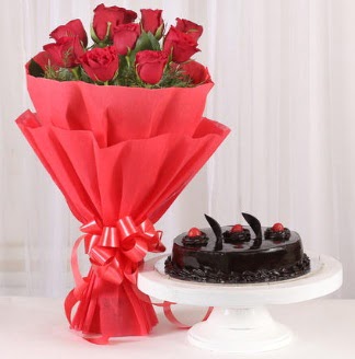 10 Adet k�rm�z� g�l ve 4 ki�ilik ya� pasta  Eryaman �i�ek�i  �i�ek , �i�ek�i , �i�ek�ilik 