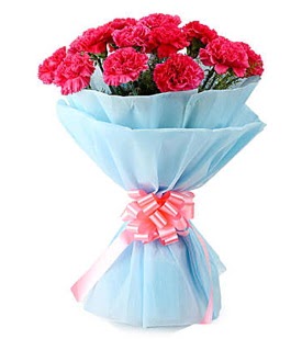 19 adet k�rm�z� karanfil buketi  �i�ek yolla Eryaman 14 �ubat sevgililer g�n� �i�ek 